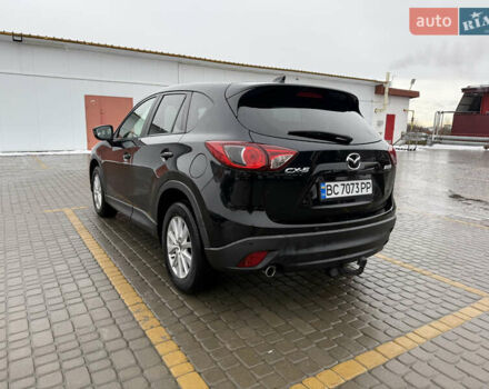 Чорний Мазда СХ-5, об'ємом двигуна 2.2 л та пробігом 234 тис. км за 12500 $, фото 6 на Automoto.ua