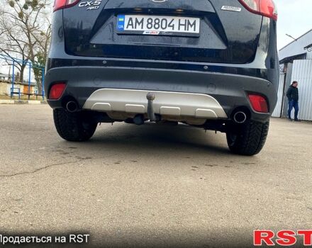 Черный Мазда СХ-5, объемом двигателя 2.2 л и пробегом 220 тыс. км за 14200 $, фото 2 на Automoto.ua