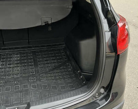 Черный Мазда СХ-5, объемом двигателя 2.19 л и пробегом 240 тыс. км за 15000 $, фото 9 на Automoto.ua