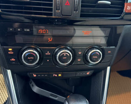 Черный Мазда СХ-5, объемом двигателя 2.19 л и пробегом 238 тыс. км за 16650 $, фото 12 на Automoto.ua