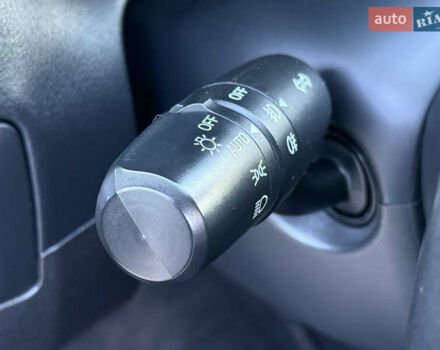 Черный Мазда СХ-5, объемом двигателя 2.2 л и пробегом 198 тыс. км за 15350 $, фото 53 на Automoto.ua