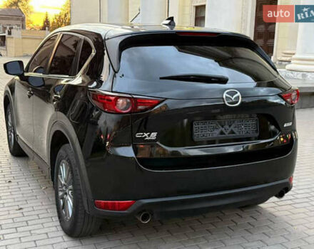 Чорний Мазда СХ-5, об'ємом двигуна 0 л та пробігом 175 тис. км за 18500 $, фото 8 на Automoto.ua