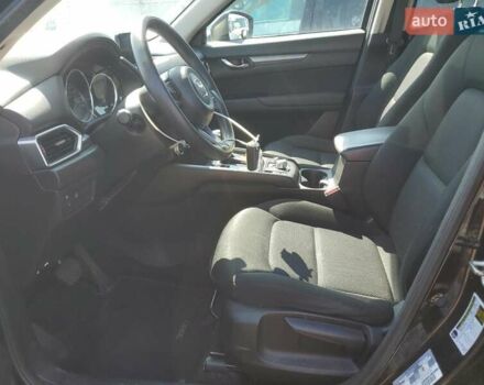 Мазда СХ-5 2017 в Полтаве на Automoto.ua Черный Мазда СХ-5, объемом двигателя 2.5 л и пробегом 114 тыс. км за 4100 $, фото 6 на Automoto.ua