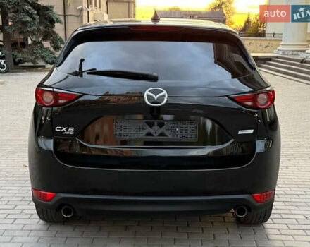 Чорний Мазда СХ-5, об'ємом двигуна 0 л та пробігом 175 тис. км за 18500 $, фото 7 на Automoto.ua