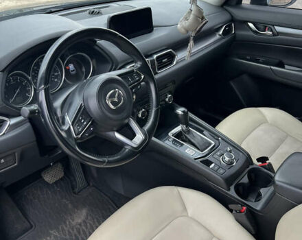 Черный Мазда СХ-5, объемом двигателя 2.49 л и пробегом 116 тыс. км за 18700 $, фото 5 на Automoto.ua