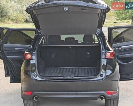 Черный Мазда СХ-5, объемом двигателя 2.49 л и пробегом 106 тыс. км за 21600 $, фото 5 на Automoto.ua