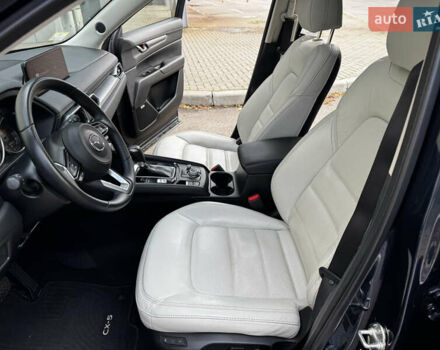 Мазда СХ-5 2020 в Киеве на Automoto.ua Черный Мазда СХ-5, объемом двигателя 2.5 л и пробегом 80 тыс. км за 19999 $, фото 9 на Automoto.ua