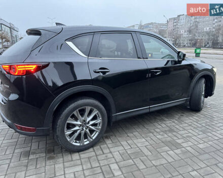 Черный Мазда СХ-5, объемом двигателя 2.49 л и пробегом 76 тыс. км за 22400 $, фото 3 на Automoto.ua