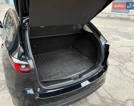 Черный Мазда СХ-5, объемом двигателя 2 л и пробегом 59 тыс. км за 29000 $, фото 147 на Automoto.ua