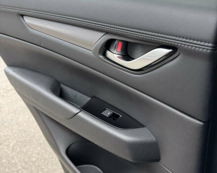 Чорний Мазда СХ-5, об'ємом двигуна 2.49 л та пробігом 10 тис. км за 24977 $, фото 21 на Automoto.ua