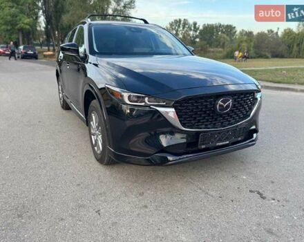 Мазда СХ-5 2024 у Новомосковске на Automoto.ua Чорний Мазда СХ-5, об'ємом двигуна 2.49 л та пробігом 5 тис. км за 27400 $, фото 4 на Automoto.ua
