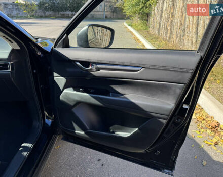 Чорний Мазда СХ-5, об'ємом двигуна 0 л та пробігом 33 тис. км за 24300 $, фото 13 на Automoto.ua