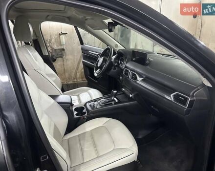 Черный Мазда СХ-5, объемом двигателя 2.49 л и пробегом 30 тыс. км за 22000 $, фото 2 на Automoto.ua