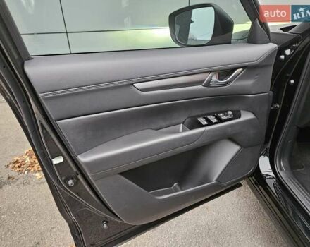 Чорний Мазда СХ-5, об'ємом двигуна 2.49 л та пробігом 1 тис. км за 28188 $, фото 22 на Automoto.ua