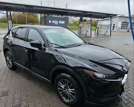 Черный Мазда СХ-5, объемом двигателя 2.49 л и пробегом 158 тыс. км за 18500 $, фото 1 на Automoto.ua