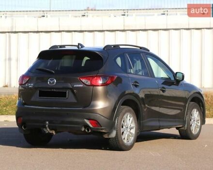 Коричневый Мазда СХ-5, объемом двигателя 2.19 л и пробегом 160 тыс. км за 17300 $, фото 5 на Automoto.ua