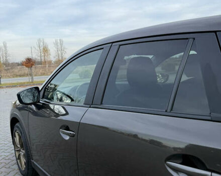 Коричневый Мазда СХ-5, объемом двигателя 2.2 л и пробегом 200 тыс. км за 16850 $, фото 5 на Automoto.ua