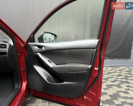 Червоний Мазда СХ-5, об'ємом двигуна 2 л та пробігом 240 тис. км за 10999 $, фото 36 на Automoto.ua
