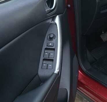 Красный Мазда СХ-5, объемом двигателя 2.2 л и пробегом 190 тыс. км за 13500 $, фото 44 на Automoto.ua