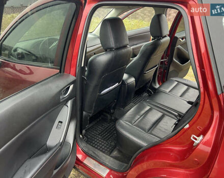 Красный Мазда СХ-5, объемом двигателя 2.19 л и пробегом 240 тыс. км за 13300 $, фото 2 на Automoto.ua