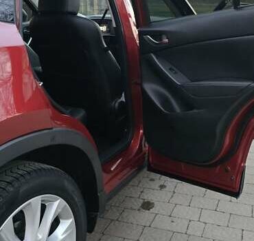 Красный Мазда СХ-5, объемом двигателя 2.2 л и пробегом 190 тыс. км за 13500 $, фото 49 на Automoto.ua