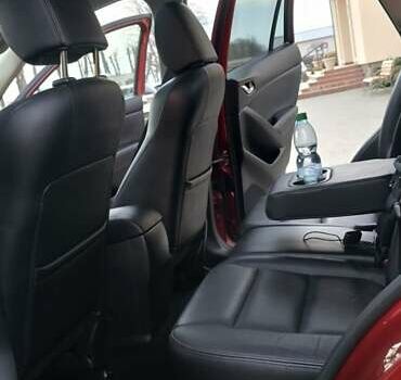 Красный Мазда СХ-5, объемом двигателя 2.2 л и пробегом 190 тыс. км за 13500 $, фото 19 на Automoto.ua