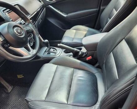 Красный Мазда СХ-5, объемом двигателя 2.5 л и пробегом 207 тыс. км за 12500 $, фото 6 на Automoto.ua