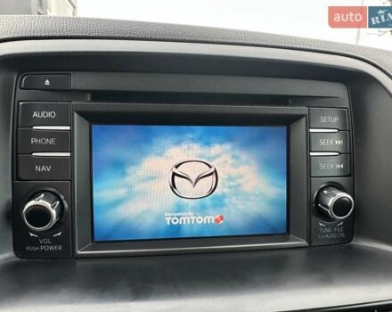 Красный Мазда СХ-5, объемом двигателя 2.2 л и пробегом 243 тыс. км за 11900 $, фото 61 на Automoto.ua