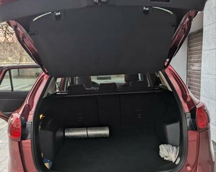 Красный Мазда СХ-5, объемом двигателя 2.19 л и пробегом 190 тыс. км за 15900 $, фото 9 на Automoto.ua