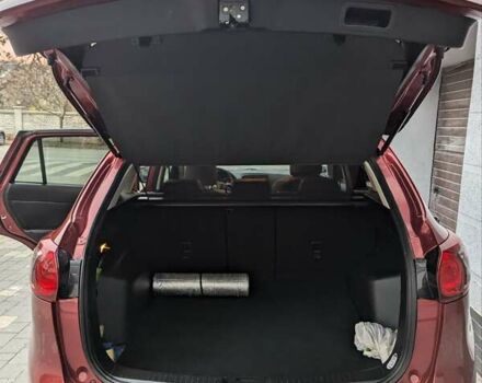 Красный Мазда СХ-5, объемом двигателя 2.19 л и пробегом 190 тыс. км за 15900 $, фото 10 на Automoto.ua