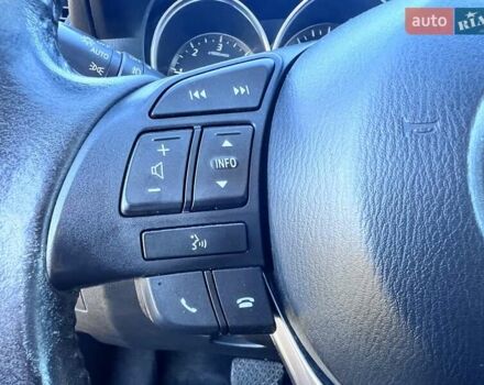 Красный Мазда СХ-5, объемом двигателя 2.2 л и пробегом 141 тыс. км за 12999 $, фото 46 на Automoto.ua