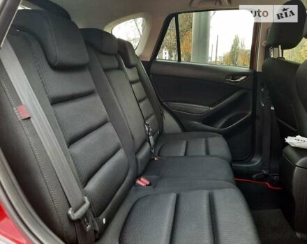 Красный Мазда СХ-5, объемом двигателя 2.2 л и пробегом 216 тыс. км за 12500 $, фото 6 на Automoto.ua