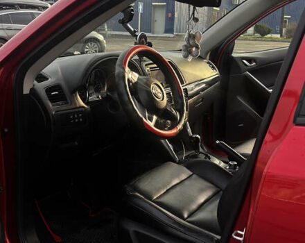 Красный Мазда СХ-5, объемом двигателя 2.19 л и пробегом 250 тыс. км за 13800 $, фото 8 на Automoto.ua