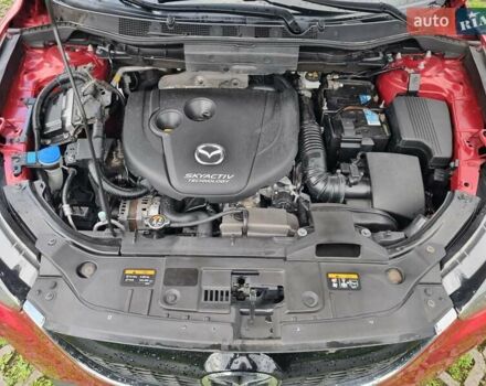 Красный Мазда СХ-5, объемом двигателя 2.19 л и пробегом 268 тыс. км за 11000 $, фото 2 на Automoto.ua