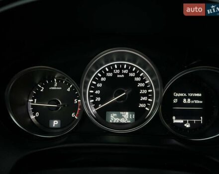 Красный Мазда СХ-5, объемом двигателя 2.2 л и пробегом 240 тыс. км за 14500 $, фото 22 на Automoto.ua