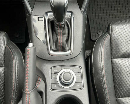 Красный Мазда СХ-5, объемом двигателя 2.2 л и пробегом 240 тыс. км за 14500 $, фото 24 на Automoto.ua