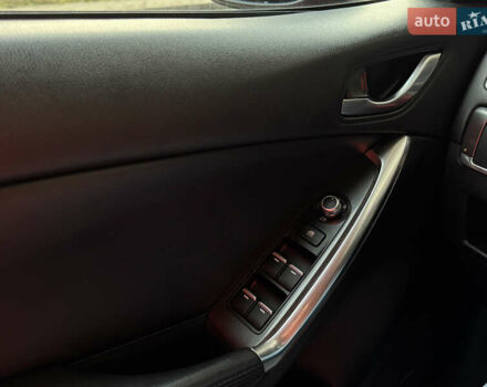 Красный Мазда СХ-5, объемом двигателя 2.19 л и пробегом 206 тыс. км за 16300 $, фото 16 на Automoto.ua