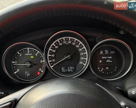 Красный Мазда СХ-5, объемом двигателя 2.19 л и пробегом 206 тыс. км за 16300 $, фото 8 на Automoto.ua