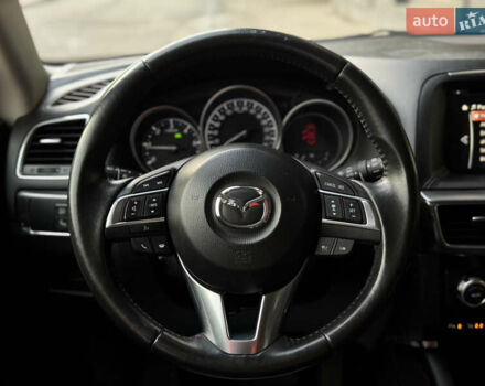 Красный Мазда СХ-5, объемом двигателя 2.19 л и пробегом 206 тыс. км за 16300 $, фото 9 на Automoto.ua