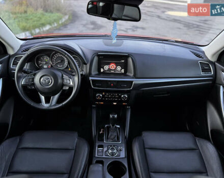 Красный Мазда СХ-5, объемом двигателя 2.2 л и пробегом 199 тыс. км за 16300 $, фото 2 на Automoto.ua