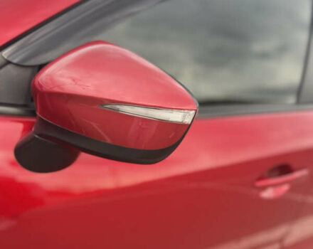 Красный Мазда СХ-5, объемом двигателя 2.49 л и пробегом 222 тыс. км за 14700 $, фото 3 на Automoto.ua