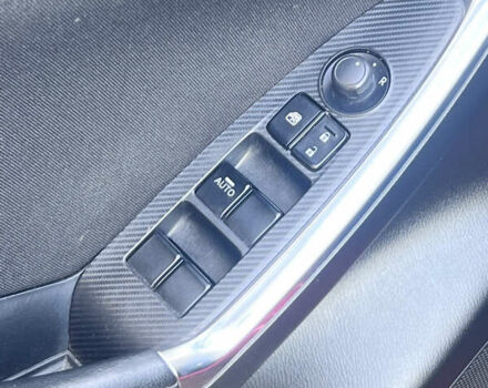 Красный Мазда СХ-5, объемом двигателя 2.49 л и пробегом 222 тыс. км за 14700 $, фото 23 на Automoto.ua