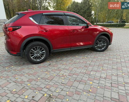 Мазда СХ-5 2017 в Лубнах на Automoto.ua Красный Мазда СХ-5, объемом двигателя 2.19 л и пробегом 88 тыс. км за 21500 $, фото 2 на Automoto.ua