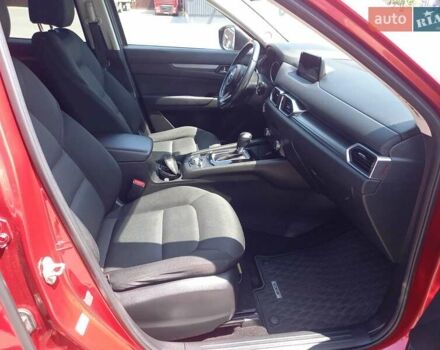 Мазда СХ-5 2017 в Черкассах на Automoto.ua Красный Мазда СХ-5, объемом двигателя 2.2 л и пробегом 63 тыс. км за 26000 $, фото 19 на Automoto.ua