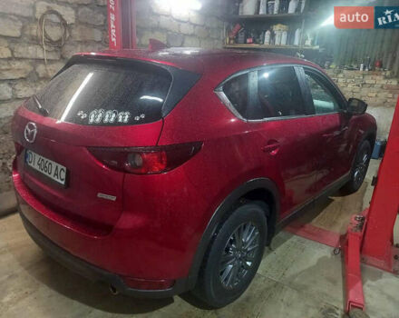 Мазда СХ-5 2017 в Одессе на Automoto.ua Красный Мазда СХ-5, объемом двигателя 2.49 л и пробегом 16 тыс. км за 19200 $, фото 4 на Automoto.ua