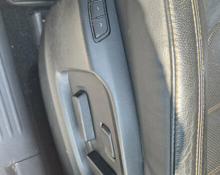 Красный Мазда СХ-5, объемом двигателя 2.49 л и пробегом 71 тыс. км за 24500 $, фото 13 на Automoto.ua