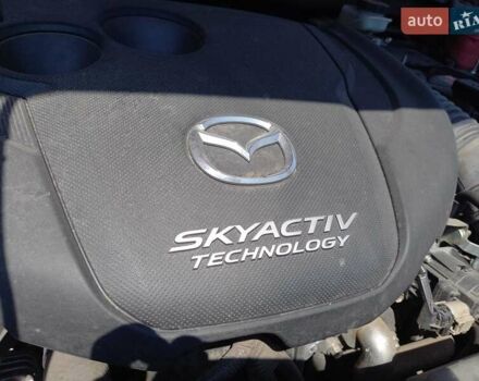 Мазда СХ-5 2017 в Черкассах на Automoto.ua Красный Мазда СХ-5, объемом двигателя 2.2 л и пробегом 63 тыс. км за 26000 $, фото 35 на Automoto.ua