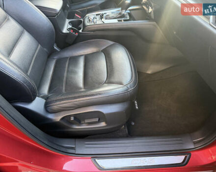 Красный Мазда СХ-5, объемом двигателя 2.49 л и пробегом 100 тыс. км за 25800 $, фото 42 на Automoto.ua