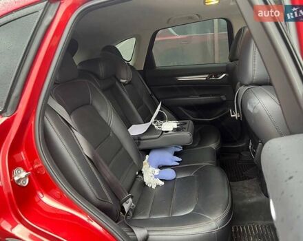 Мазда СХ-5 2019 в Киеве на Automoto.ua Красный Мазда СХ-5, объемом двигателя 2.5 л и пробегом 94 тыс. км за 23000 $, фото 11 на Automoto.ua