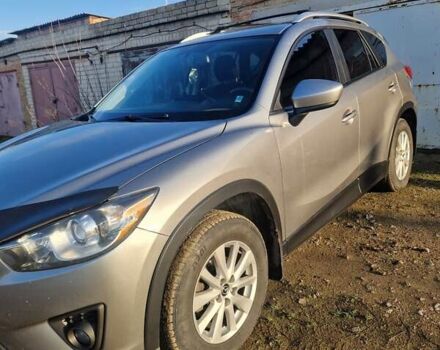 Серый Мазда СХ-5, объемом двигателя 2 л и пробегом 300 тыс. км за 12000 $, фото 2 на Automoto.ua